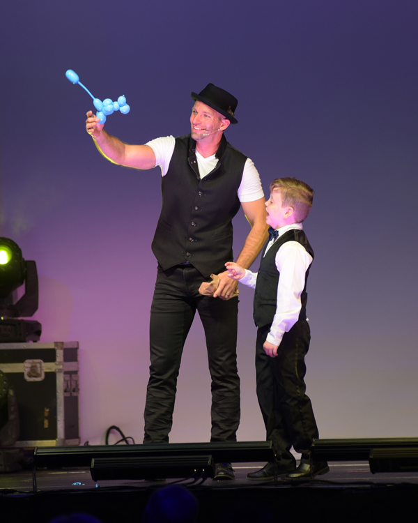 At the 14th Annual We Promise Foundation Gala held at the Chartway Arena, guests – including We Promise hero, Caleb – enjoyed an interactive performance by award-winning illusionist, Krendl.