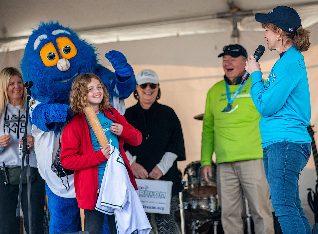 Caelum, currently undergoing treatment for a critical medical illness and is a big baseball fan, was overjoyed to learn that his dream to have a shopping spree had been granted thanks to funds given from the Chartway Promise Foundation. Graham Firoved of the Baltimore Orioles and Riptide, the Norfolk Tides mascot, joined the foundation on-stage for the big surprise.
