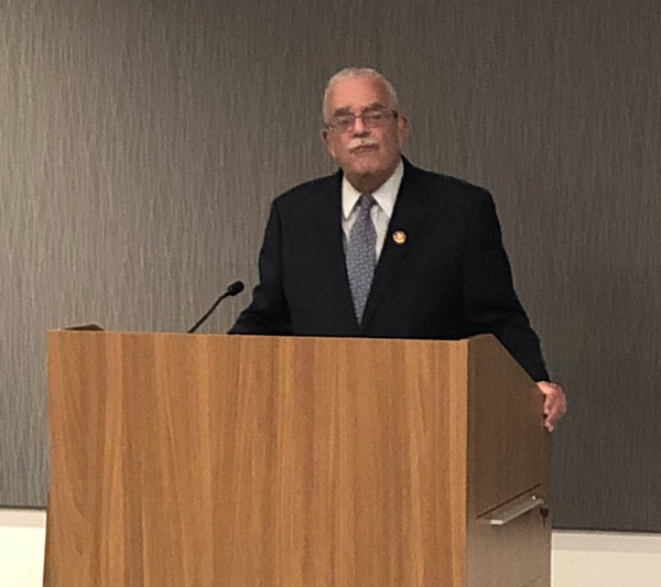 Congressman Gerry Connolly, a longtime supporter of credit unions, addresses 50 credit union attendees at the League's NoVA Legislative Reception.
