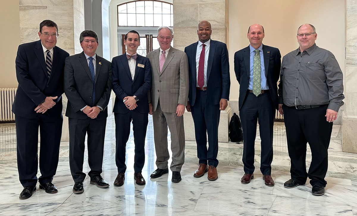 Representatives from Apple FCU, BayPort CU and Loudon CU joined the League for a meeting with Sen. Tim Kaine on Capitol Hill today. A key topic of conversation was credit union-opposed Credit Card Competition Act, which will be the subject of a hearing next month by the Senate Judiciary Committee. 