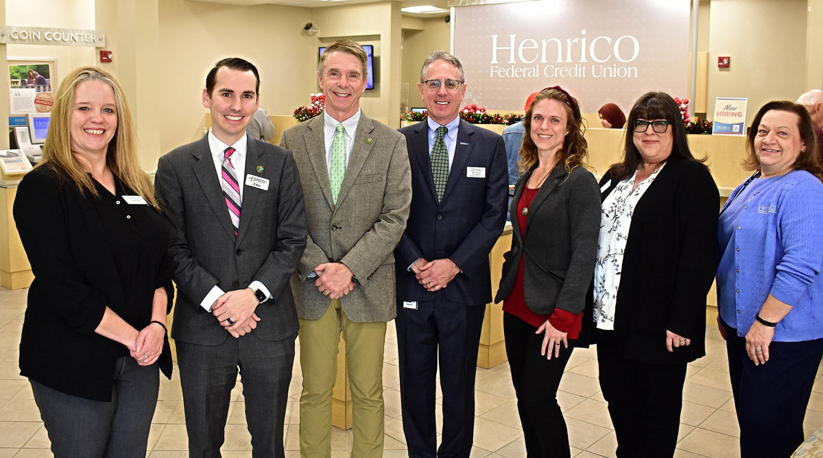 Advocates from Henrico Federal Credit Union, Langley Federal Credit Union, Virginia Credit Union and your League met with Congressman Rob Wittman (R-1st) yesterday and his District Director Joe Schumacher at Henrico FCU’s headquarters.